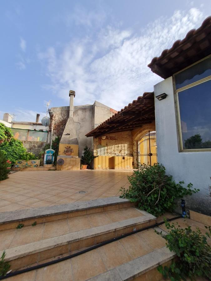 Usini L'Antica Cantina المظهر الخارجي الصورة