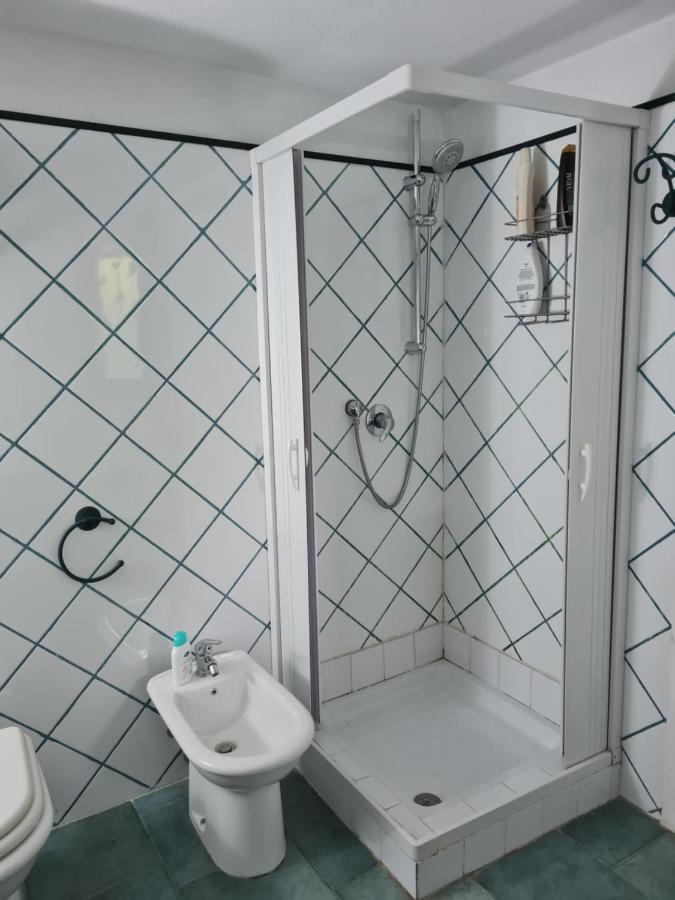 Usini L'Antica Cantina المظهر الخارجي الصورة
